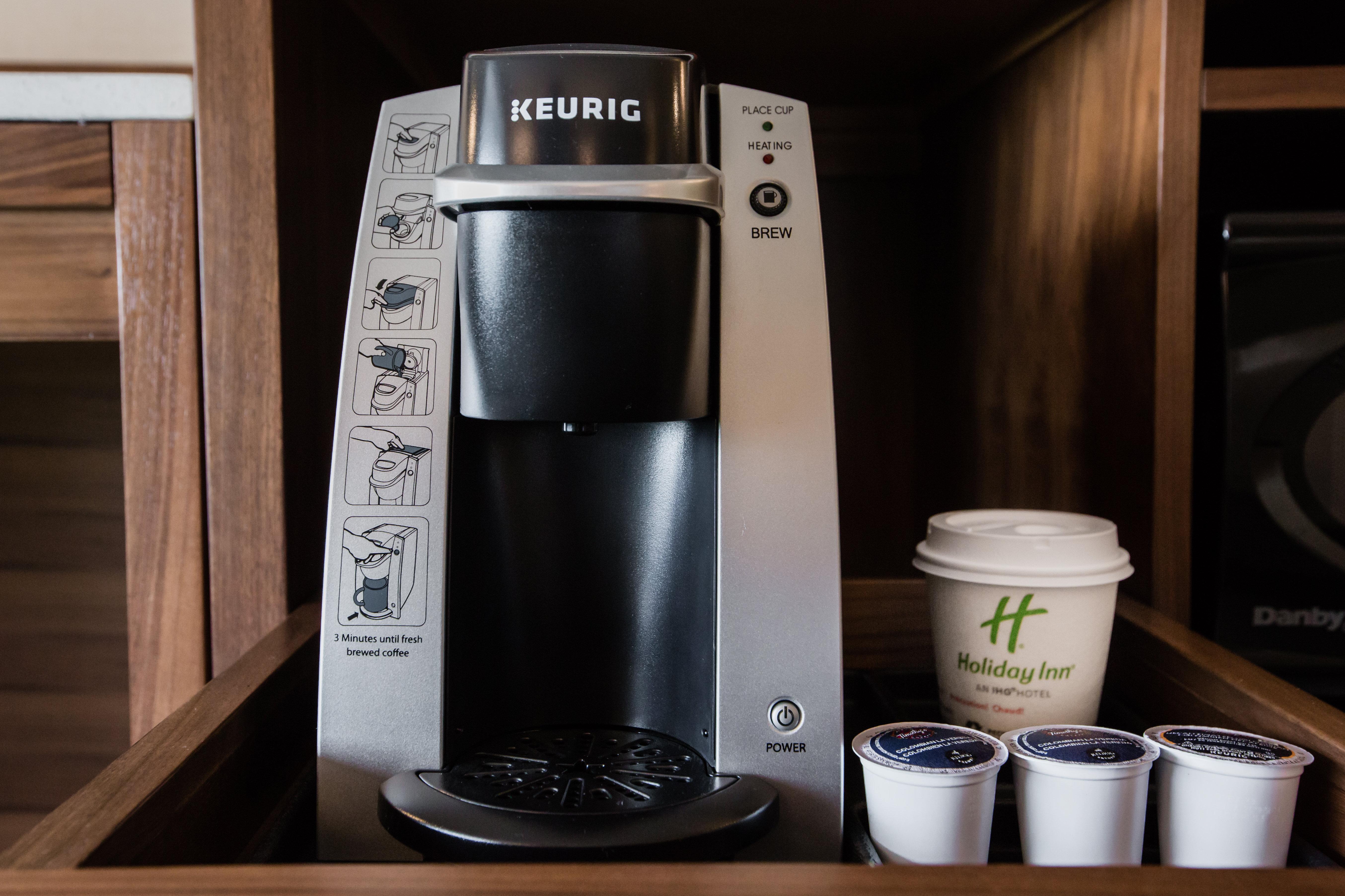 Holiday Inn Calgary South Conference Center エクステリア 写真