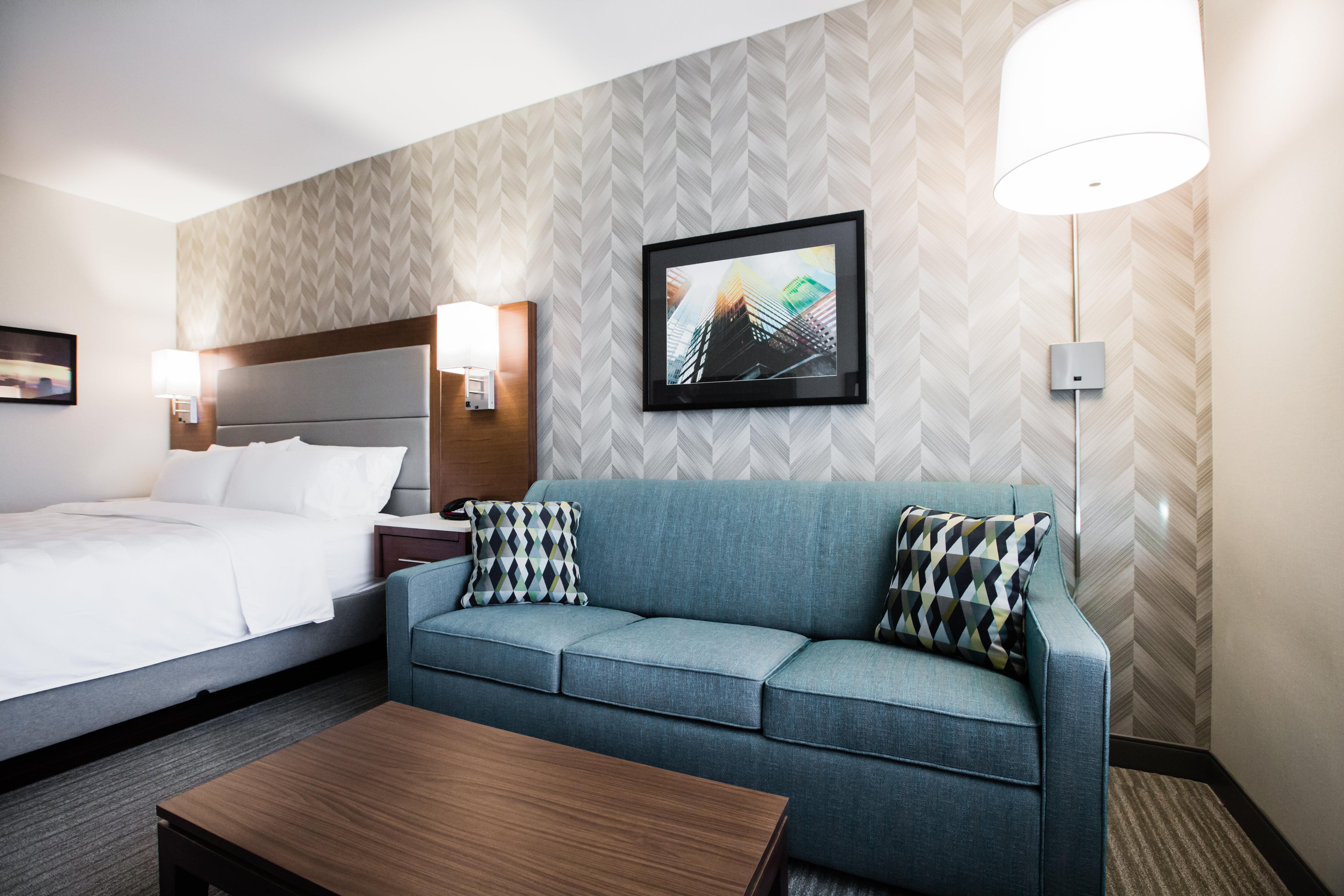 Holiday Inn Calgary South Conference Center エクステリア 写真