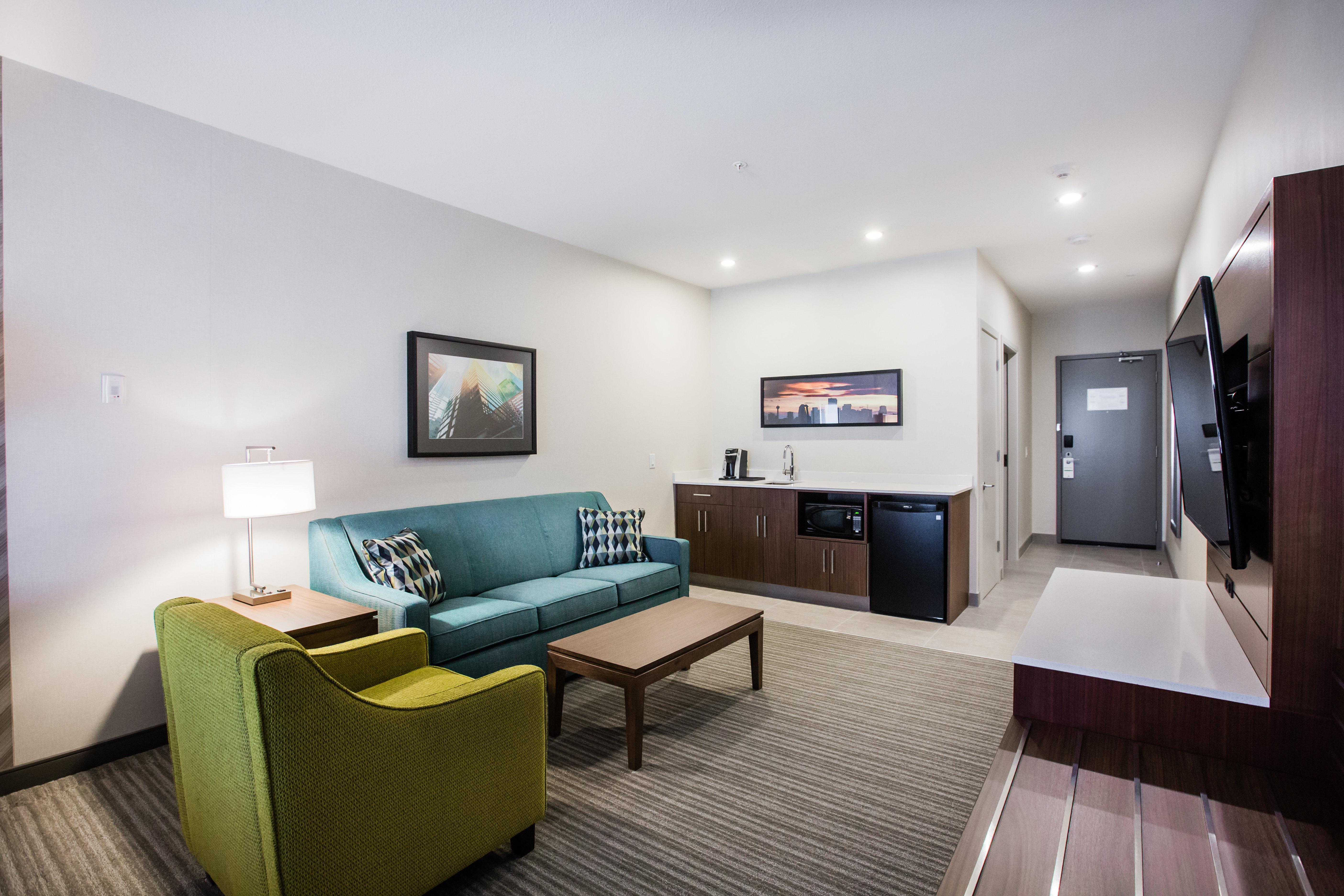 Holiday Inn Calgary South Conference Center エクステリア 写真