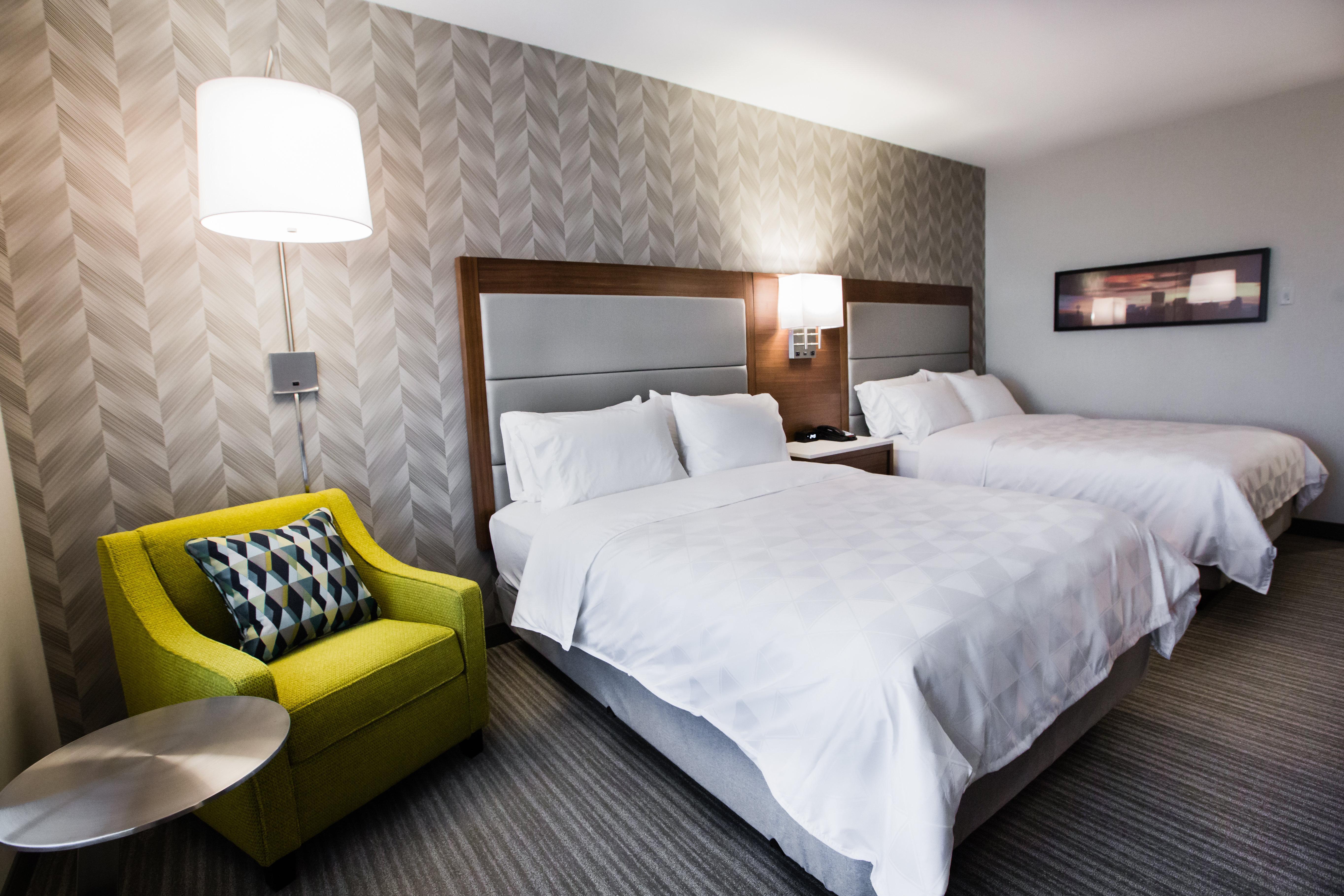 Holiday Inn Calgary South Conference Center エクステリア 写真